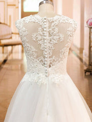 Wedding Dresses A Line Illusion Neck Sleeveless Floor Length Lace Beaded Tulle Boho Bridal Gowns