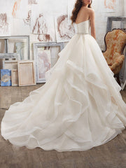 Sweetheart Ball Gown Wedding Dresses Sleeveless Asymmetric Tulle Bridal Gown