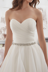 Sweetheart Ball Gown Wedding Dresses Sleeveless Asymmetric Tulle Bridal Gown