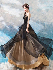 Wedding Dresses Princess Sleeveless Pleated Tulle Bridal Dress