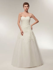 Wedding Dresses Strapless Lace Maxi Bridal Dress Sweetheart Neckline Floor Length Ivory Wedding Gowns