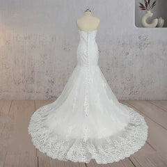White Strapless Wedding Dresses with Appliques