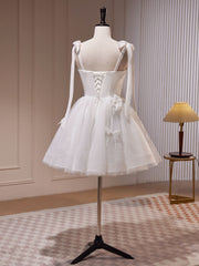Robe de bal courte en tulle en tulle blanc, robe de retour à la maison blanche mignonne