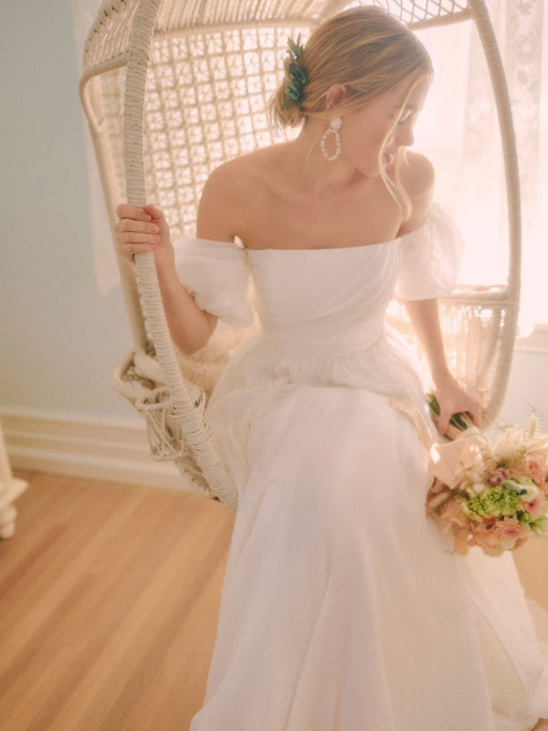 White Simple Wedding Dress A-Line Off The Shoulder Chiffon Strapless Long Bridal Dresses