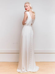 White Simple Wedding Dress A-Line V-Neck Sleeveless Backless Buttons Satin Fabric Lace Long Bridal Dresses