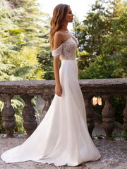 White Simple Wedding Dress Satin Strapless Sleeveless A-Line Off The Shoulder Long Bridal Dresses