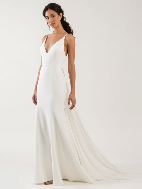 White Simple Wedding Dress Spaghetti Straps Satin V-Neck Sleeveless Ruffles Mermaid Bridal Dresses