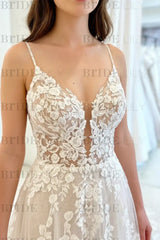 White Tulle V Neck Lace Aline Wedding Dress with Appliques