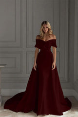 White Vintage Wedding Dress With Train Satin Off The Shoulder Wedding Dress Pleated Mermaid Bridal Gowns