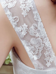 White Wedding Dress Queen Anne Mermaid Backless Lace Wedding Gown