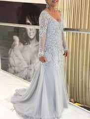 Mermaid / Trumpet Plus Size Curve Mother of the Bride Dresses Elegant Dress Formal Wedding Guest Sweep / Brush Train Long Sleeve V Neck Lace with Appliques