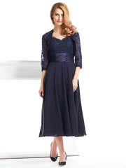 A-Line Mother of the Bride Dress Convertible Dress V Neck Tea Length Chiffon Corded Lace Sleeveless with Lace Pleats Appliques