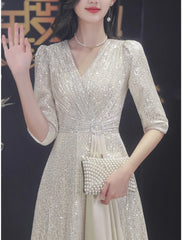 A-Line Mother of the Bride Dress Wedding Guest Elegant Sparkle & Shine Petite V Neck Sweep / Brush Train Sequined Half Sleeve with Pleats Crystal Brooch