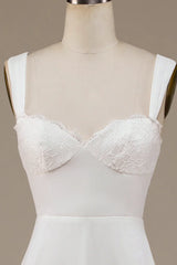 Ivory Scoop Neck Boho Wedding Dress with Lace