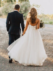 Sweetheart Lace Open Back A-line White Wedding Dress