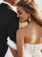 Strapless A-Line Sweetheart Tulle Wedding Dress with Appliques