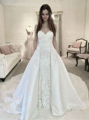 Appliques Sheath Sweetheart Detachable Train Lace Wedding Dress