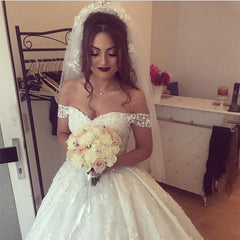 Chic Lace Appliques Sweetheart Ball Gown Wedding Dresses Off The Shoulder