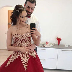 Wine Red Tulle Ball Gowns Wedding Dresses Gold Lace Appliques