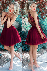 Stunning Beaded Halter Tulle Pleated Homecoming Dresses Short Prom Gowns