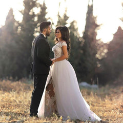Lovely Lace Mermaid Wedding Dresses With Detachable Skirts