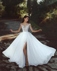 Elegant Lace Appliques Chiffon Long Split Wedding Dresses