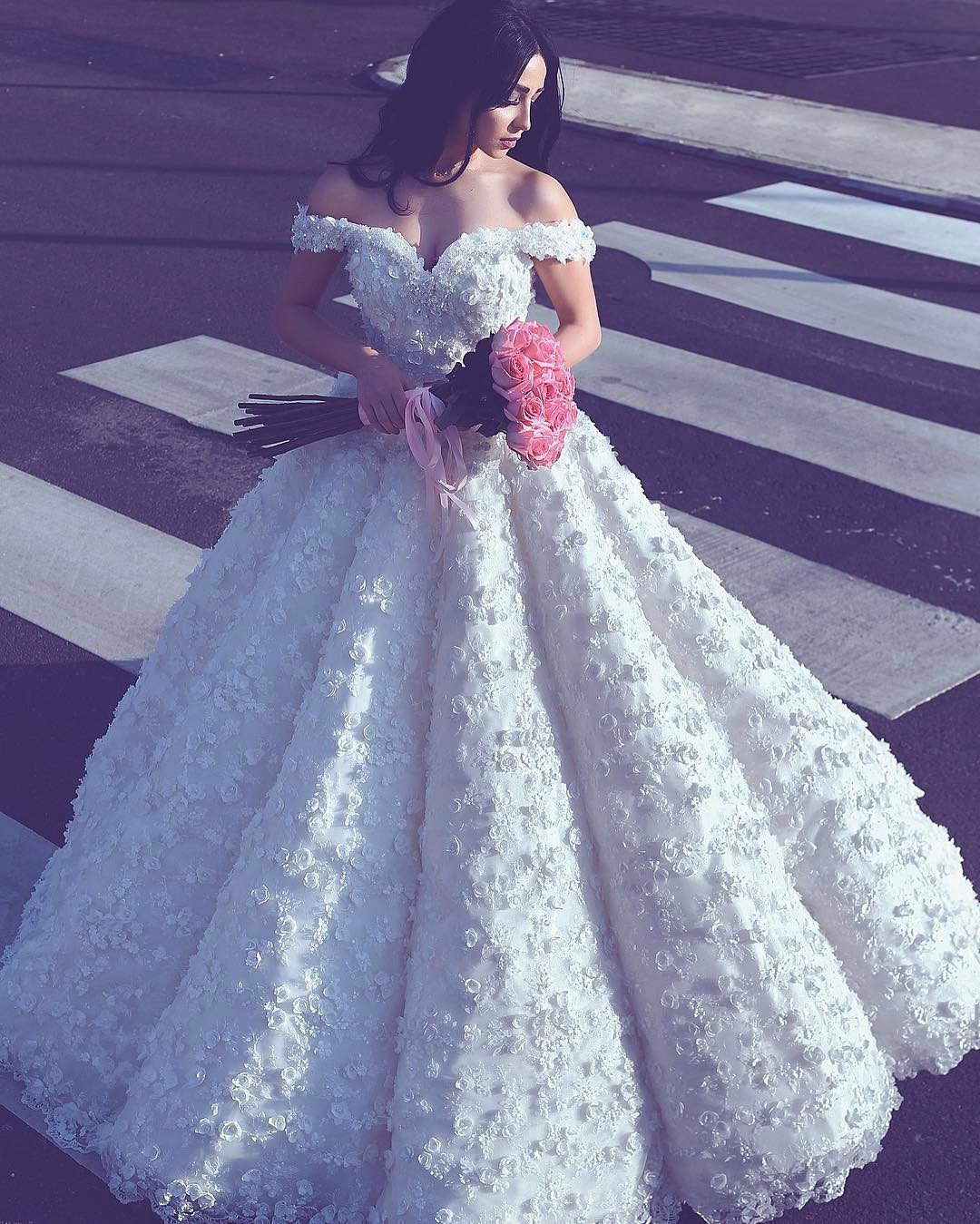 Romantic Lace Sweetheart Ball Gown Wedding Dresses Couture Wedding Gowns