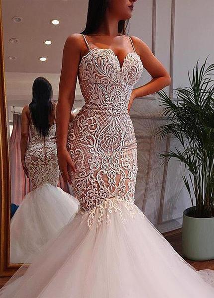 Tulle Spaghetti Straps Champagne Mermaid Wedding Dress With Beadings