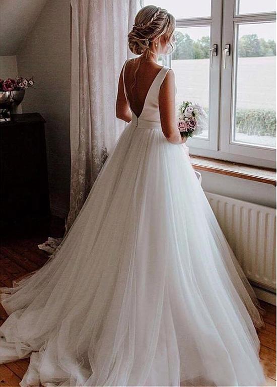 Tulle & Satin Bateau Bowknot V-cut Back A-line Wedding Dress