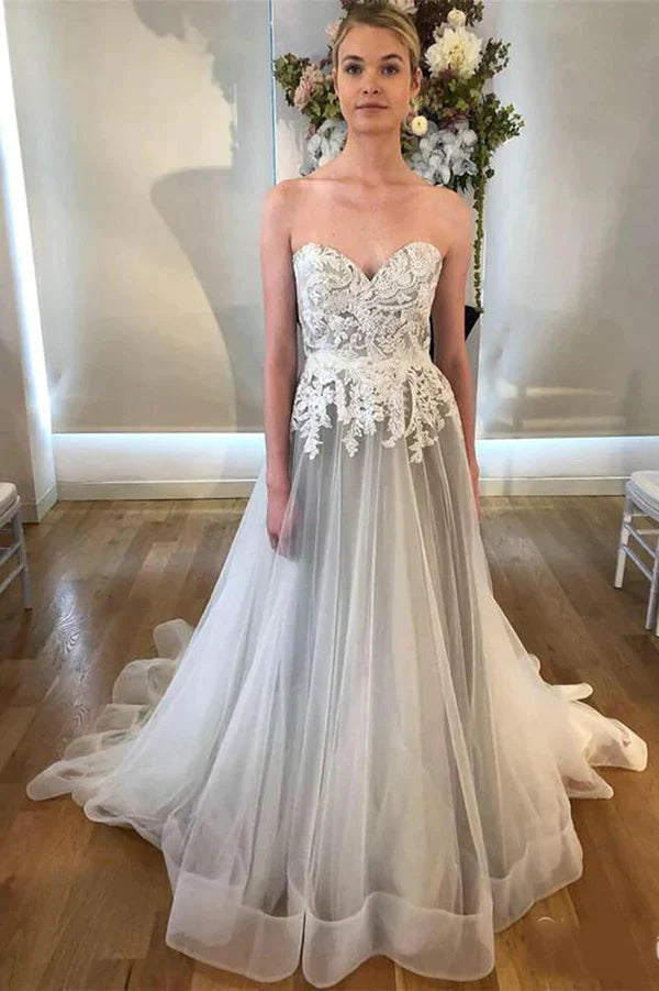 A Line Silver Grey Sweetheart Appliques Long Prom Dress