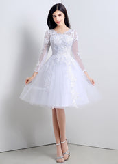 Knee Length Wedding Dresses With Lace Appliques