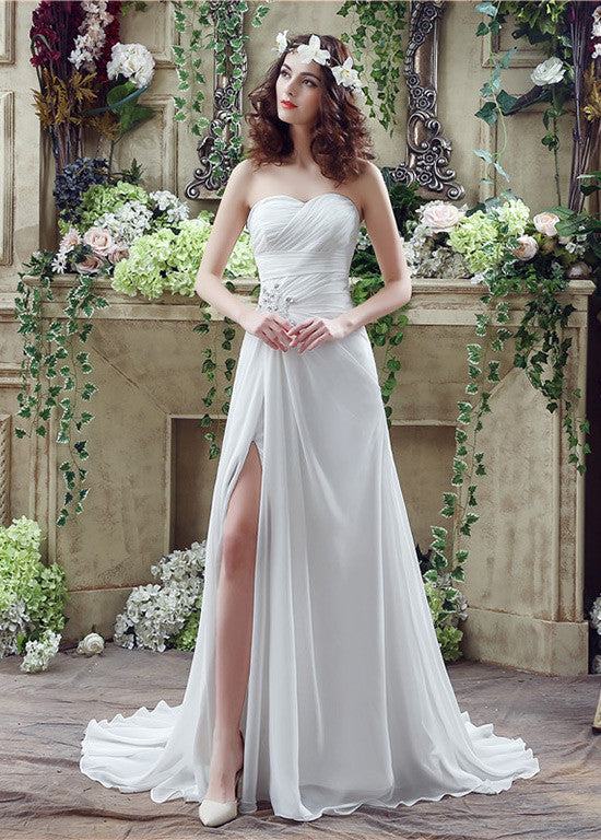 Fashionable Wedding Dresses With Rhinestones