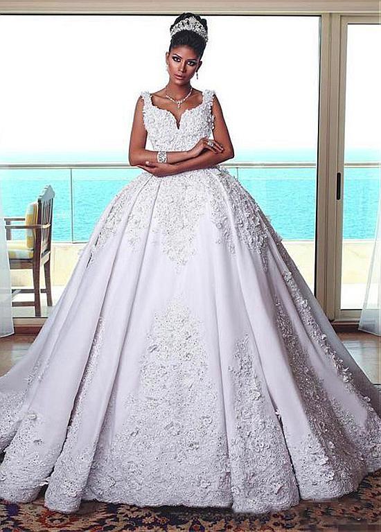 Beading Tulle & Satin Scoop 3D Flowers Ball Gown Wedding Dress