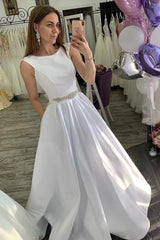 Round Neck Sleeveless A Line Beading Satin Wedding Dress With Pockets