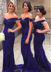 Bridesmaid Dresses With Beaded Lace Appliques & Belt