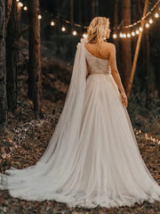 Tulle Flowers One Shoulder Appliques Wedding Dress