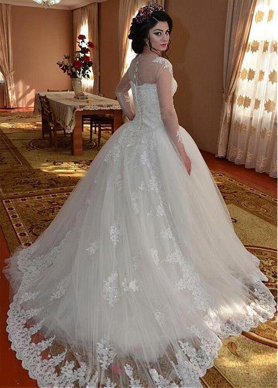Wedding Dresses With Beaded Lace Appliques