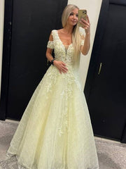 Cap Sleeve V Neck Yellow Tulle Prom Dress