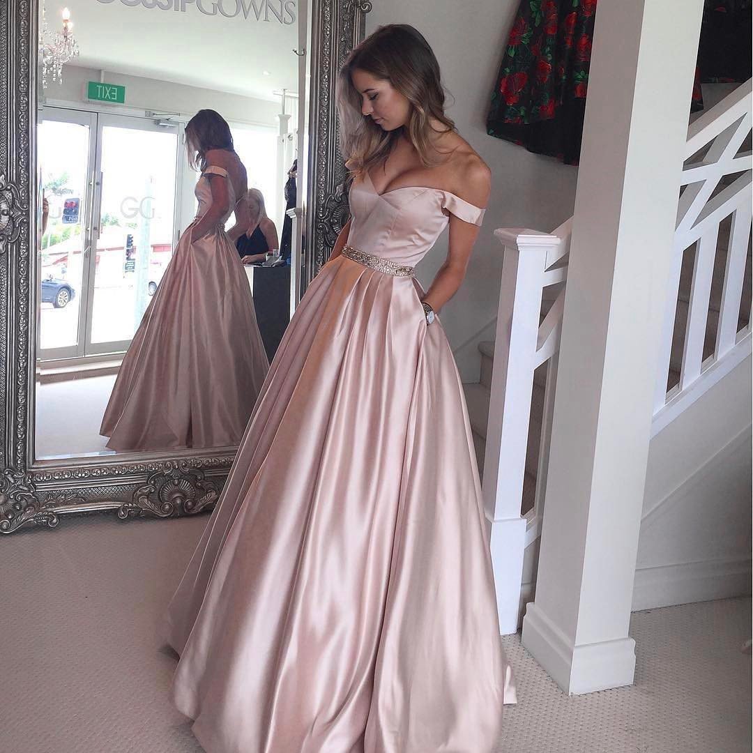 Off The Shoulder Sweetheart Long Satin Prom Dresses Ball Gowns