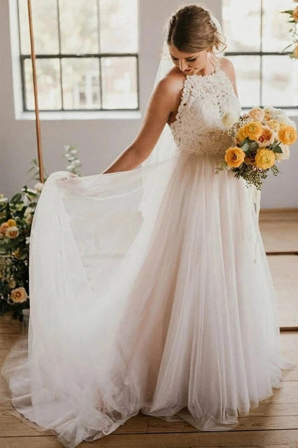Appliques Simple Elegant A Line Tulle Halter Wedding Bridal Dress