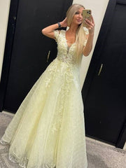 Cap Sleeve V Neck Yellow Tulle Prom Dress