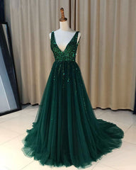 Sparkly Sequins Beaded V-neck Tulle Open Back Evening Dresses