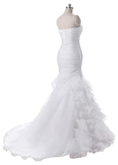 Chic Neckline Mermaid Wedding Dresses