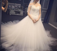 Ruched Sweetheart Off The Shoulder Tulle Ball Gown Wedding Dresses