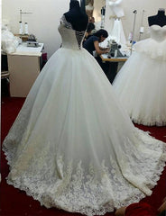 Romantic Lace V-neck Off The Shoulder Ball Gown Wedding Dresses 2018