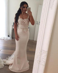 Appliques Champagne Satin Spaghetti Straps Mermaid Bridesmaid Dress