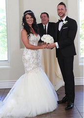 Appliques Tulle Sweetheart Mermaid Wedding Dress With Beading