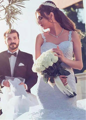 Tulle Sweetheart lace Appliques Backless Mermaid Wedding Dress