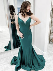 Spaghetti Straps Sheath Column Dark Green Satin Sweep Train Prom Dress