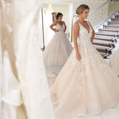 Tulle Appliques V Neck Lace Appliques Champagne Wedding Dress